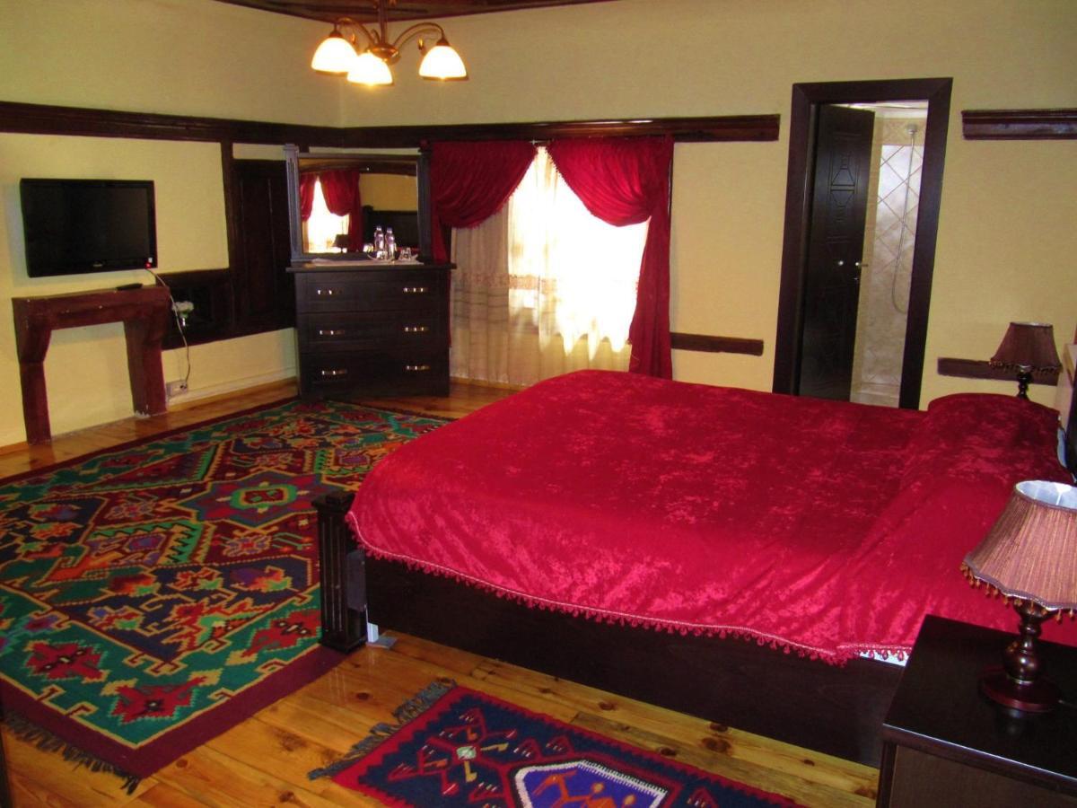 Guest House Bujtina Leon كورتشي المظهر الخارجي الصورة